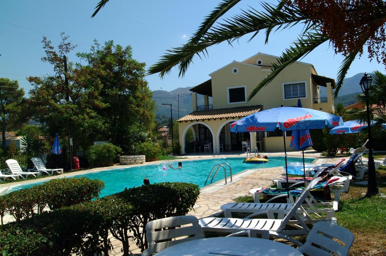 Acharavi Garden Hotel