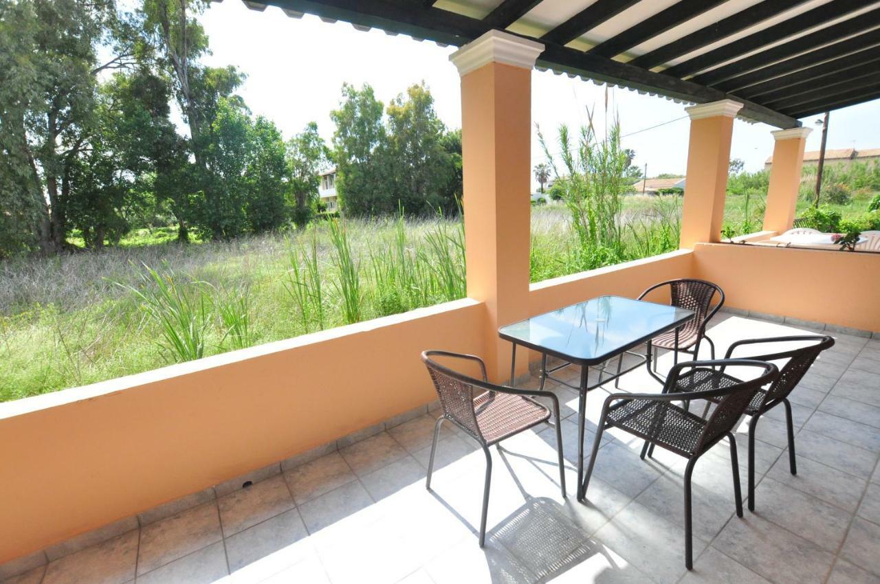 Hotel Acharavi Garden 3*
