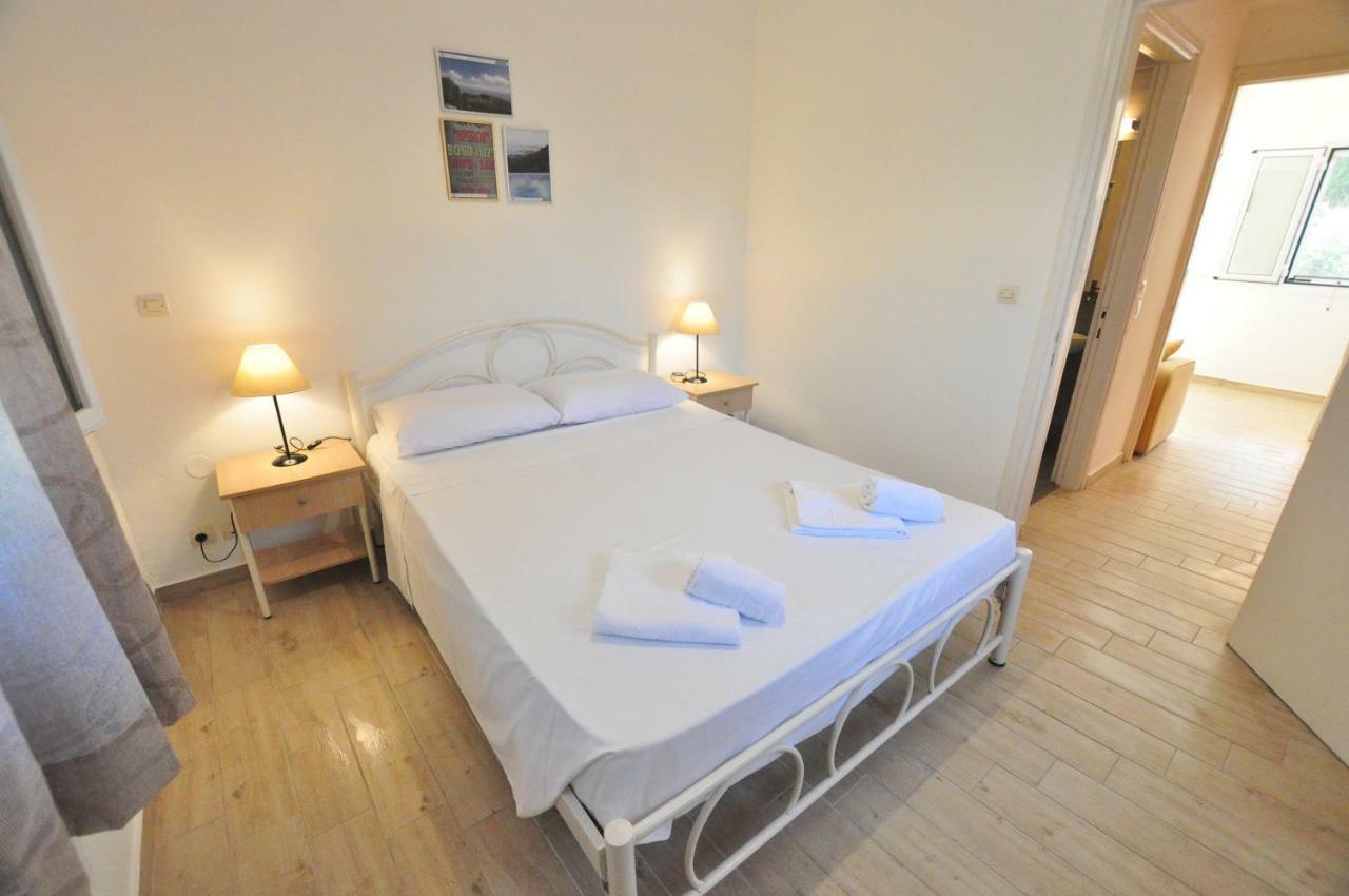 Hotel Acharavi Garden 3*